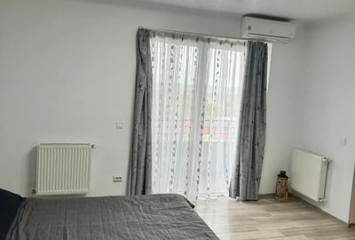 Inchiriez apartament - 3