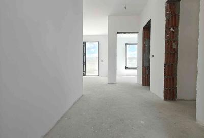 Casă cu 4 camere cu Teren 410 Mp în Central