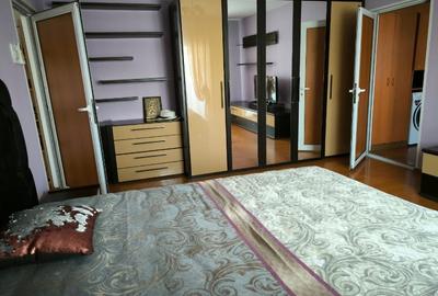 Vand apartament 2 camere, et 3,spate Scoala Generala nr.15, CRIHALA - 7