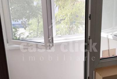 Apartament cu 3 camere semidecomandat, mobilat în Micro 19 - 12