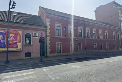 Spațiu comercial, de 75 mp, în Complex Studențesc - 8