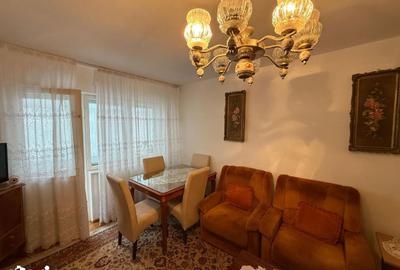 Apartament cu 2 camere decomandat în Central - 2