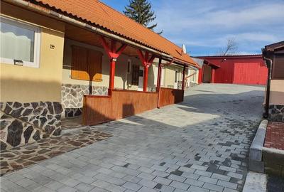 Casă cu 4 camere cu Canalizare în Slimnic - 6