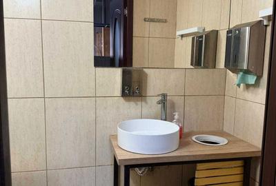 Spațiu comercial, de 60 mp, în Girocului - 5