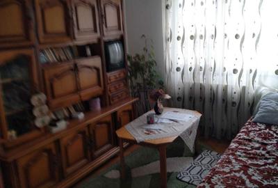 Apartament cu 3 camere decomandat în Central - 3