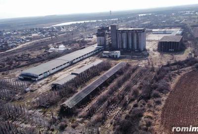 Spatii industriale , teren ,silozuri si Fabrica de nutret pentru animale Peris - 3