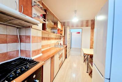 Apartament cu 3 camere decomandat, mobilat în Central - 14