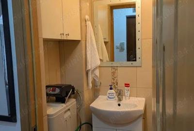 VIND APARTAMENT CU 3 CAM. situat la etajul 4 4 in zona Parcului Ora?elul Copiilor din Slobozia, jud. - 4