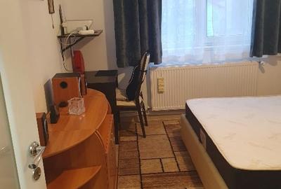 Apartament de 3 camere - Sinaia, zona centrala - 9
