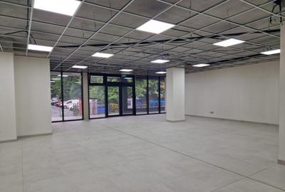 Spatiu comercial, 173 mp, zona Sasar - 3