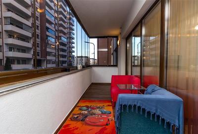 Apartament cu 3 camere decomandat, mobilat în Tractorul - 18