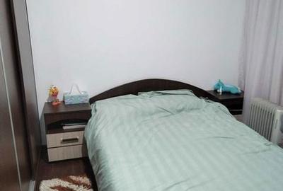Apartament cu 2 camere decomandat în Sărari - 2