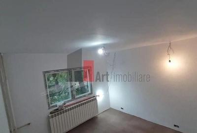 Vanzare apartament 2 camere semidecomandat Drumul Gazar... - 1