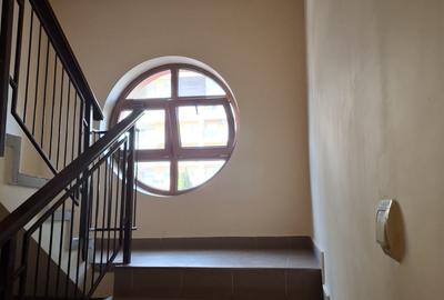 Apartament cu 2 camere în Pietroasa - 15