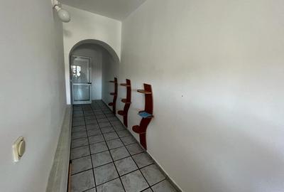 Spațiu comercial, de 150 mp, în Intim - 5