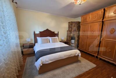 Casă cu 5 camere cu Teren 5585 Mp în Central - 8