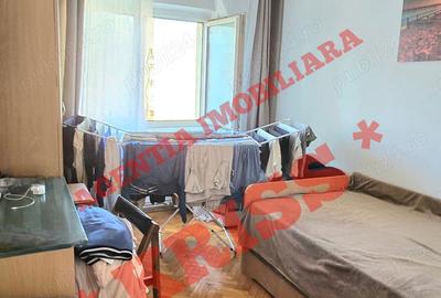 Apartament cu 3 camere decomandat în Eremia - 6