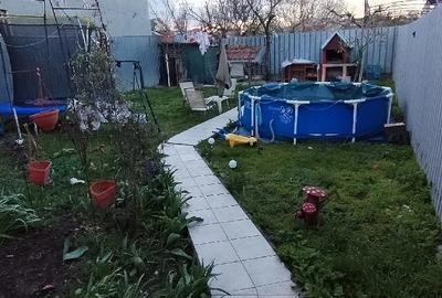 Casă cu 2 camere cu Teren 300 Mp în Central
