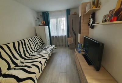Garsonieră decomandată în P-ța Alba Iulia - 8