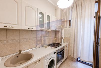Apartament cu 3 camere circular în Unirii - 9
