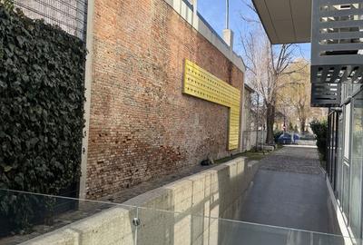 Apartament cu 3 camere în Central - 17