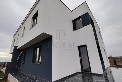 Duplex cu 4 camere cu Teren 300 Mp în Urseni - 1