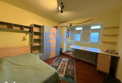 Apartament cu 4 camere în Alexandru cel Bun - 2