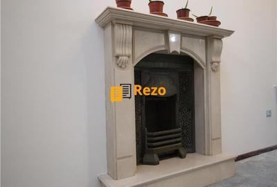 Vila impunatoare cu iesire la lac in Peris - 4