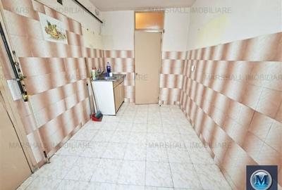 Apartament 3 camere de vanzare, zona Central, 74,00 mp #16677 - 2
