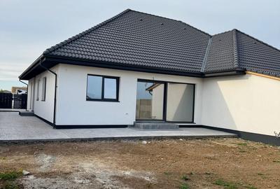 Casă cu 4 camere cu Teren 380 Mp în Sânandrei - 5