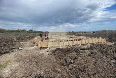 Casa individuala la CHEIE cu 4 camere 3 bai 480 mp teren pe Calea Cisnadiei - 2