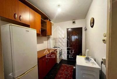 Garsonieră decomandată, mobilată în Complex Studențesc - 1