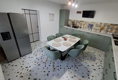 Casă individuală cu 6 camere cu Canalizare în Eforie Nord - 13