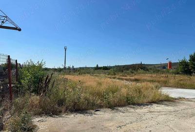 Spațiu comercial, de 900 mp, în Industrială - 1