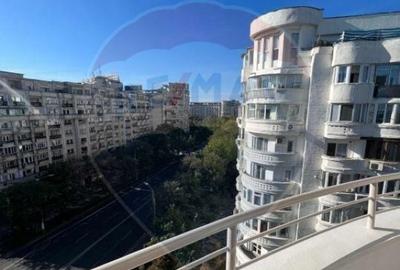 Apartament cu 3 camere decomandat în Decebal - 1