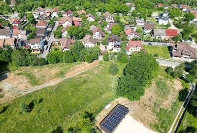Teren intravilan de vanzare. Locatie de vis in Brasov