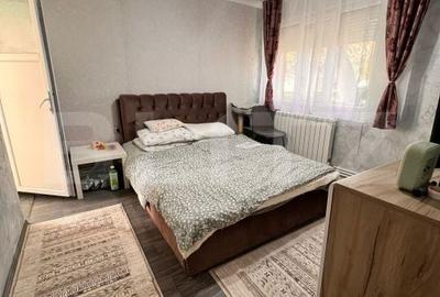 Apartament cu 3 camere în Central - 1