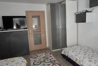 Apartament cu 2 camere decomandat în Central - 1