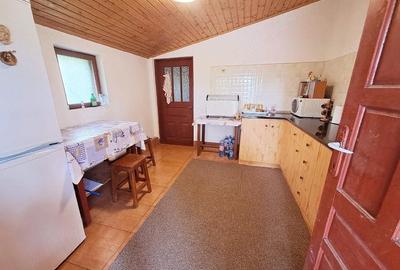 Casă cu 3 camere cu Teren 5740 Mp în Central - 4