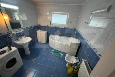 Apartament cu 4 camere decomandat în Ampoi 2 - 3