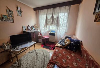 Apartament cu 2 camere semidecomandat în Viziru 2 - 1