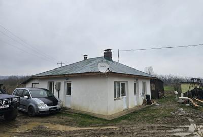 Teren de 7400 mp, în Butea - 6