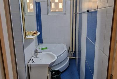 Podul Inalt ,se vinde la parter apartament 2 camere pret 46000 euro. - 7