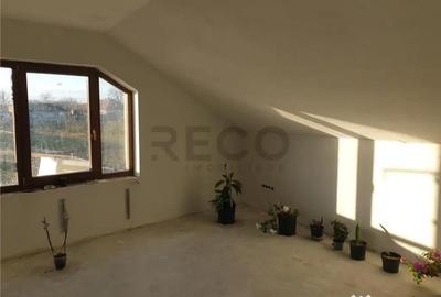 Casă cu 5 camere cu Teren 1480 Mp în Biharia - 10