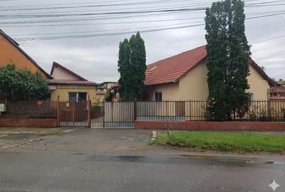 Casă cu 3 camere cu Teren 375 Mp în Micălaca - 4