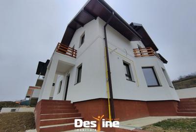 Casă individuală cu 4 camere în Hlincea