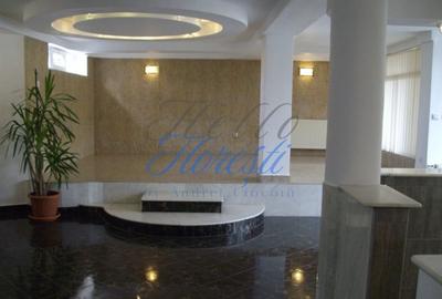 UNICAT vila cu 5 camere, 300 MP,  Zona Plopilor, Cluj
