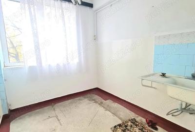 2 camere Bd.Independentei - Scolilor - 5