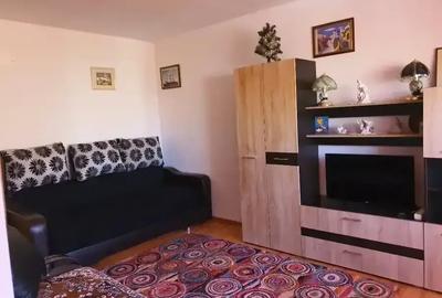 Inchiriez garsoniera - 3