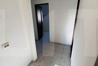 Apartament cu 3 camere în Micălaca - 1